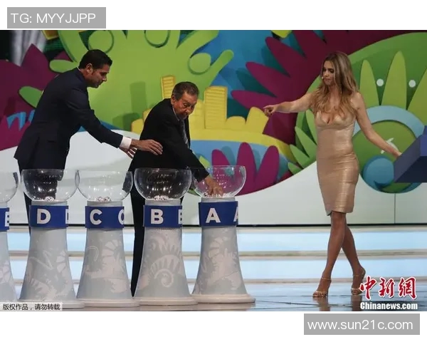 当今足球场上的颜值担当盘点最美足球明星及其魅力瞬间