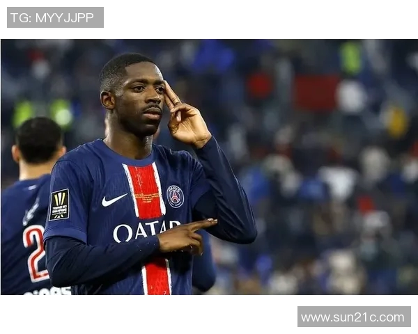 法甲联赛中的足球明星们谁是最耀眼的存在与他们的精彩表现